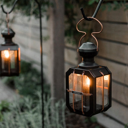 Barebones Box Candle Lantern Antique Bronze LIV-157 kaarslantaarn