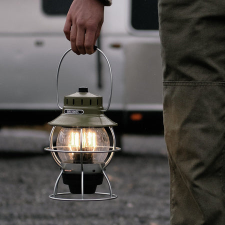 Barebones Railroad Lantern Olive Drab LIV-281 LED-lantaarn - Firesite