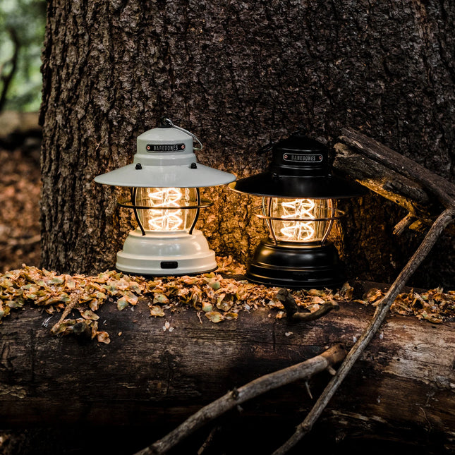 Barebones Outpost Lantern Antique Bronze LIV-140 LED-lantaarn