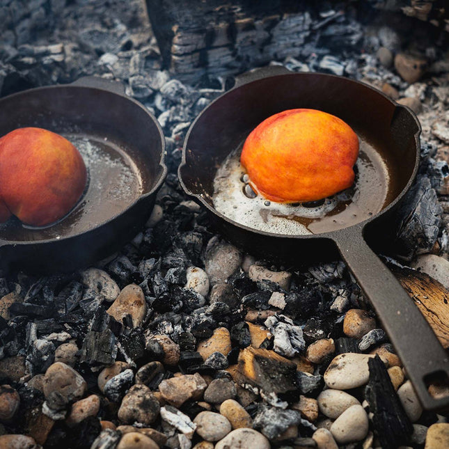 Barebones Gietijzeren Skillet CKW-315 pan met deksel 15 cm
