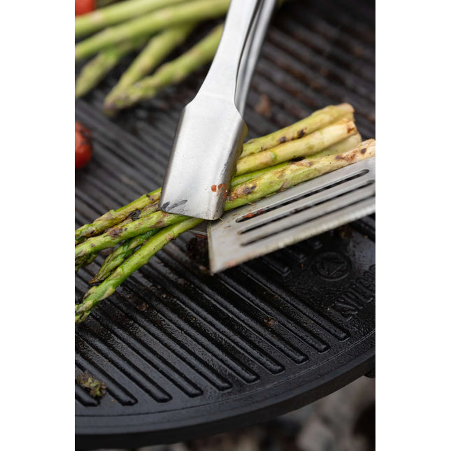 Espegard Grillsett in gebruik bij het kampvuur