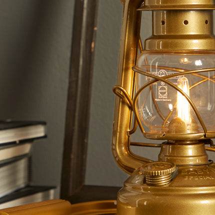 Feuerhand LED Stormlantaarn Baby Special 276 Gold