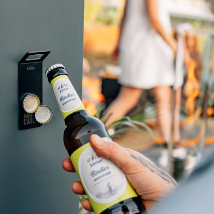 Höfats Johnny Catch Flesopener met magneet Zwart