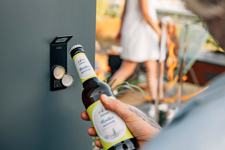 Höfats Johnny Catch Flesopener met magneet Zwart - Firesite