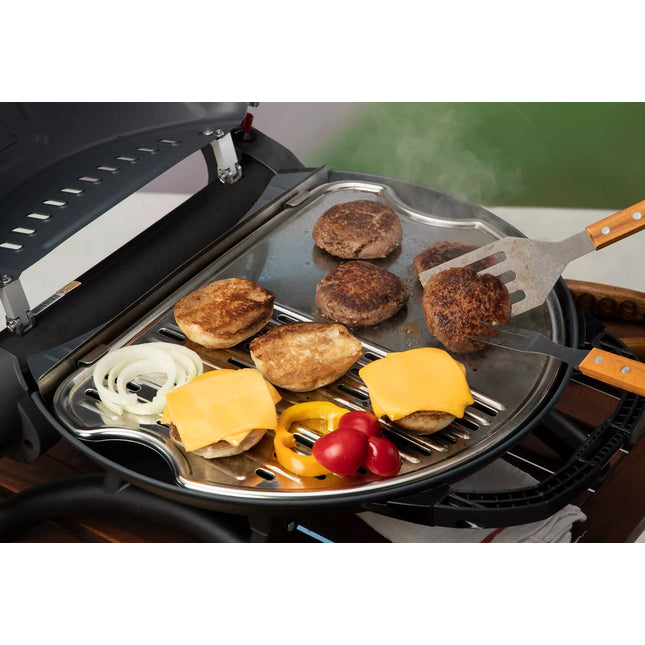 Hamburgers en broodjes bereiden op de O-Grill gasbarbecue