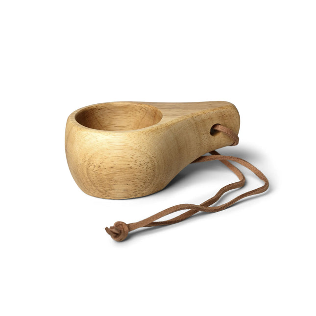 Øyo houten borrelmok van rubberhout met leren koord, van opzij