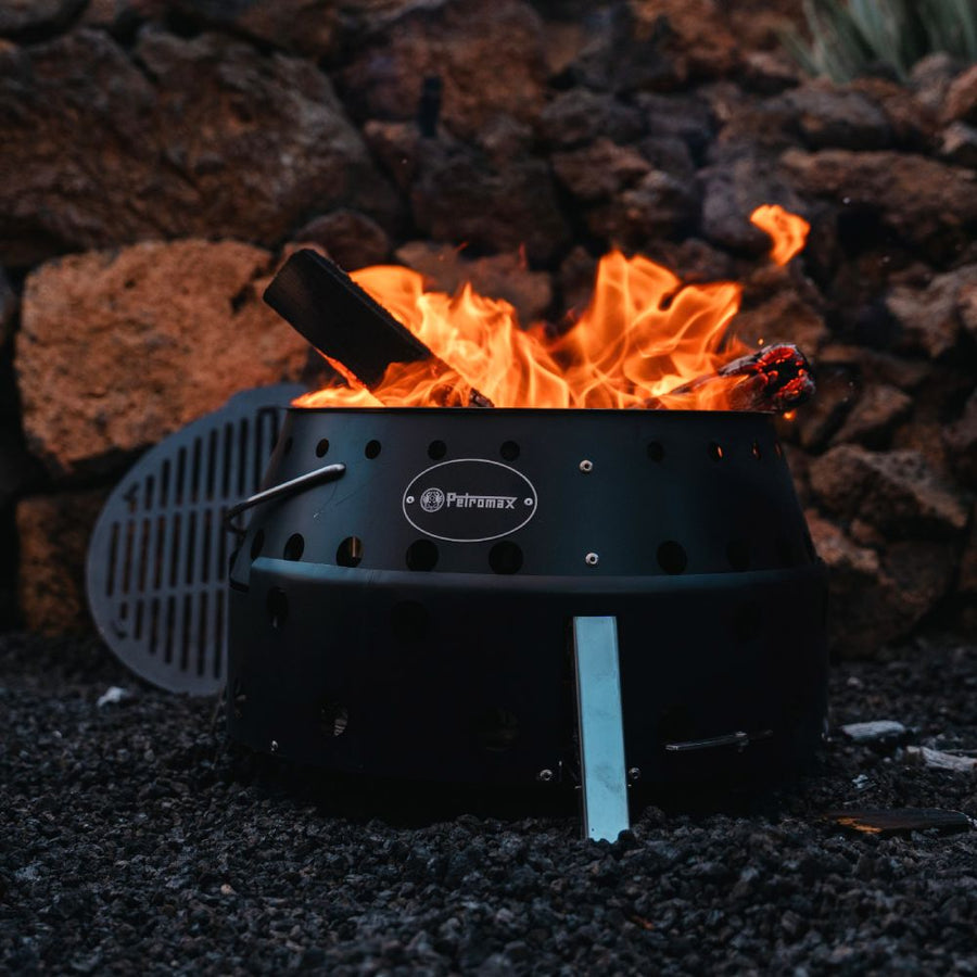 Petromax Atago Grill Black Edition 7