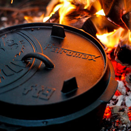 Petromax Dutch Oven FT9-t starter set