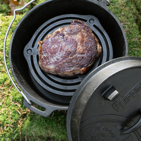 Petromax Gietijzeren onderzetter en inzetrooster met pootjes voor Dutch Oven 23cm