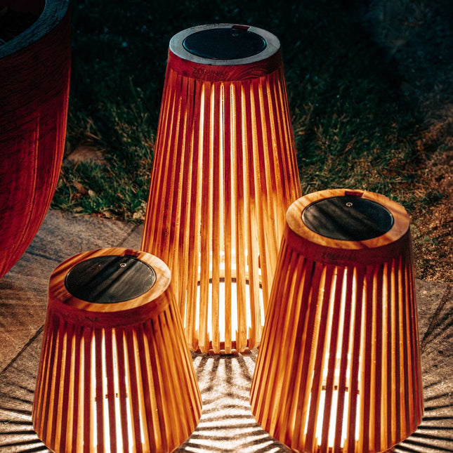 ZOLUNA solar vloerlamp Lon XL in de avond