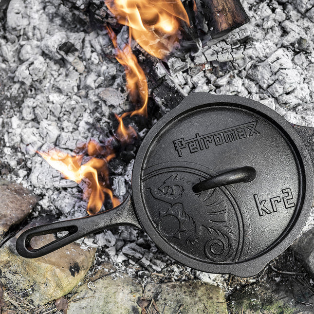 Petromax Gietijzeren Steelpan KR2 met deksel 2L 5