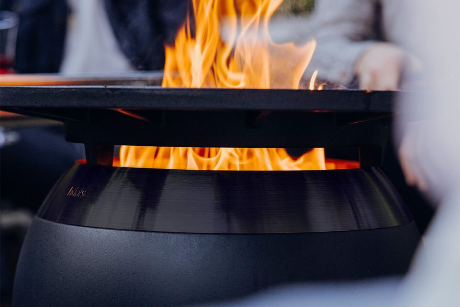 Höfats MOON 45 Grillset laag All Black Vuurschaal + Plancha - Firesite